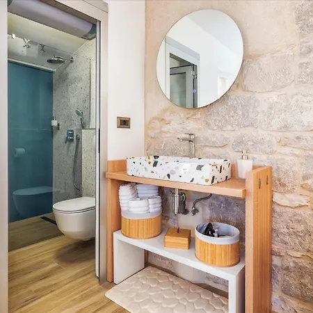Sweet Luri Appartement
